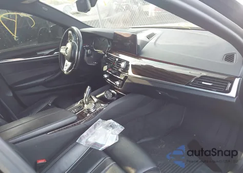 2018 BMW 540I xDrive z USA, uszkodzony, nr VIN WBAJE7C53JWD53028